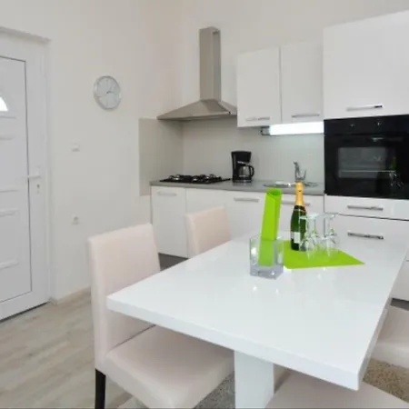 Apartment Marka Antica 60